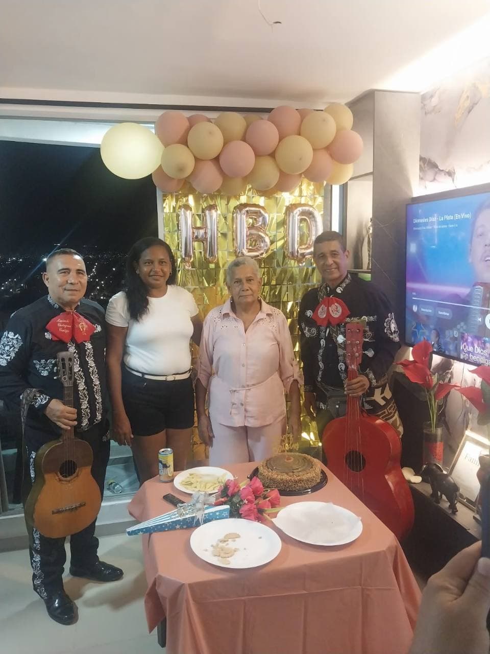 Mariachis en cumpleanos familiar